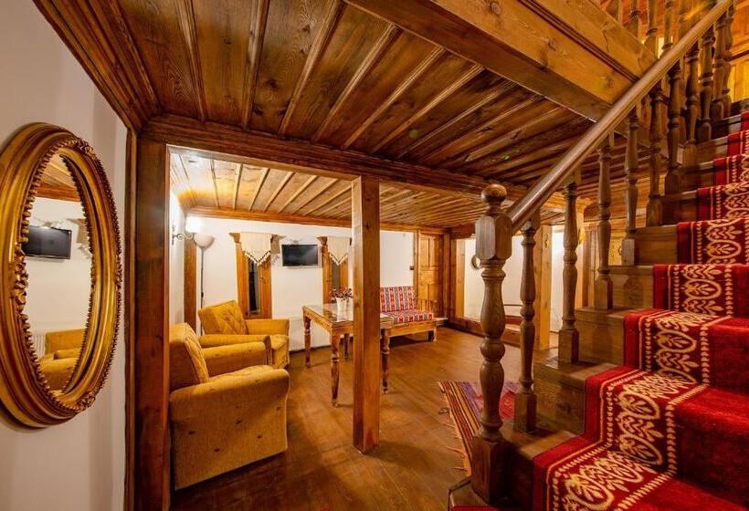 호텔 Hanedan Konak