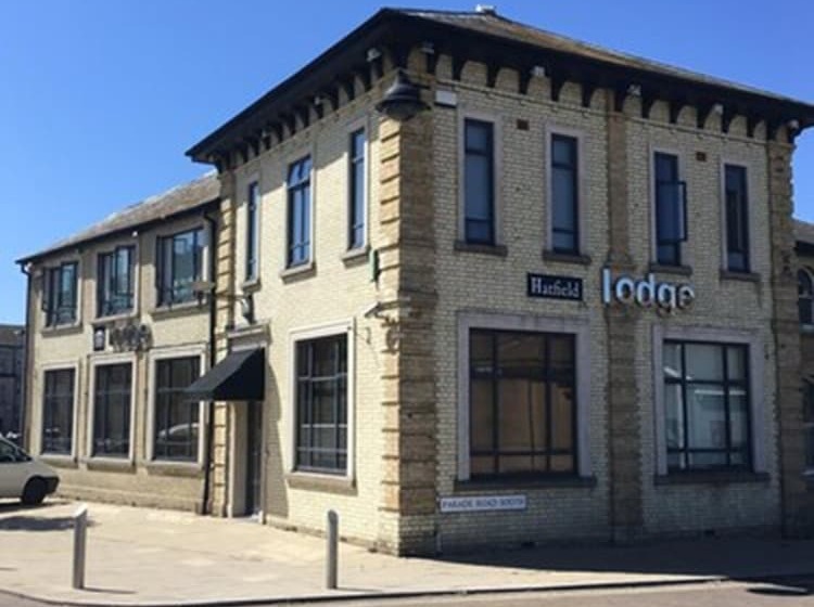 فندق Hatfield Lodge