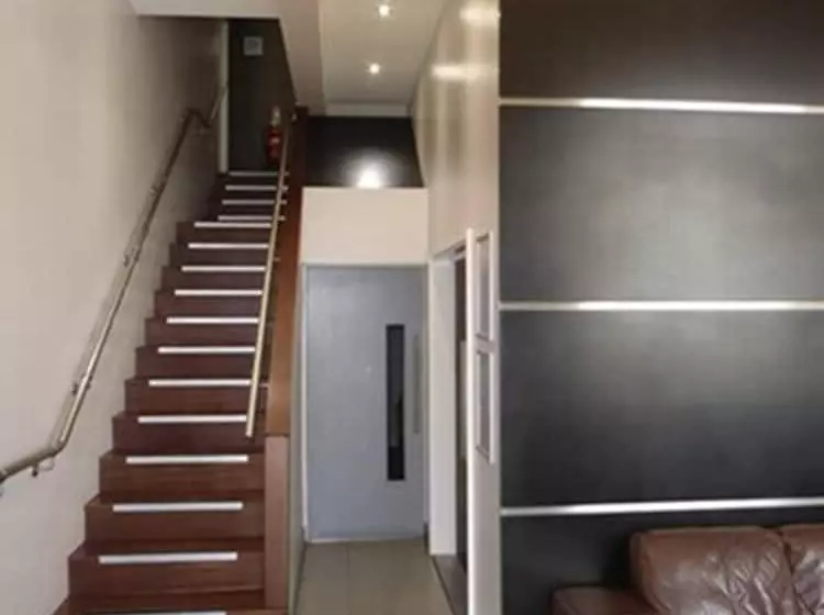 Hotel Hatfield Lodge