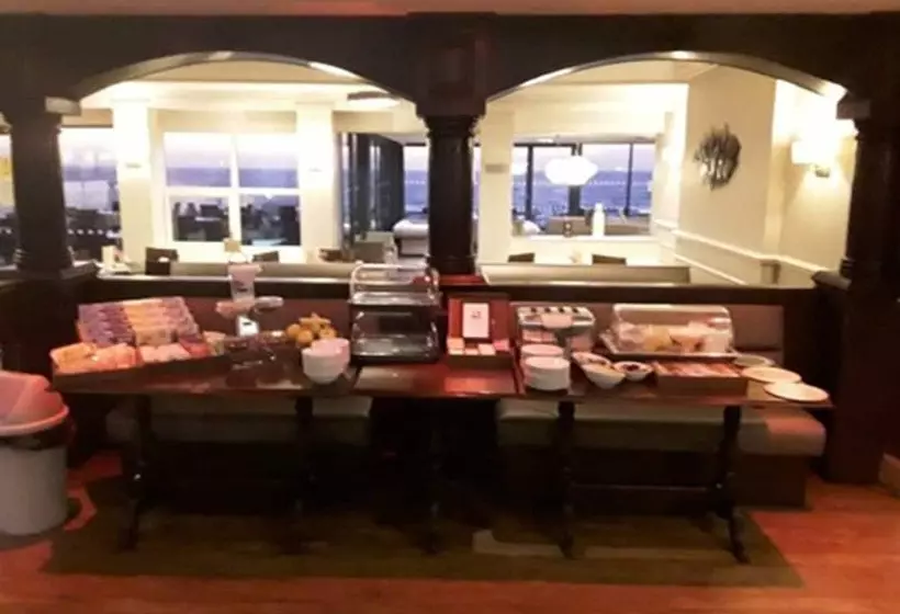 Hotel Hatfield Lodge