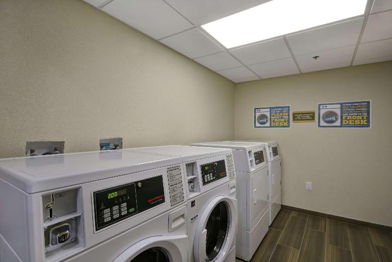 בית מלון כפרי Home2 Suites By Hilton Dayton South