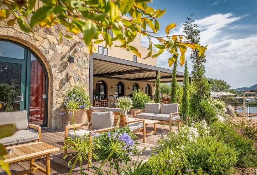 Hotelli Hôtel Restaurant Villa Joséphine