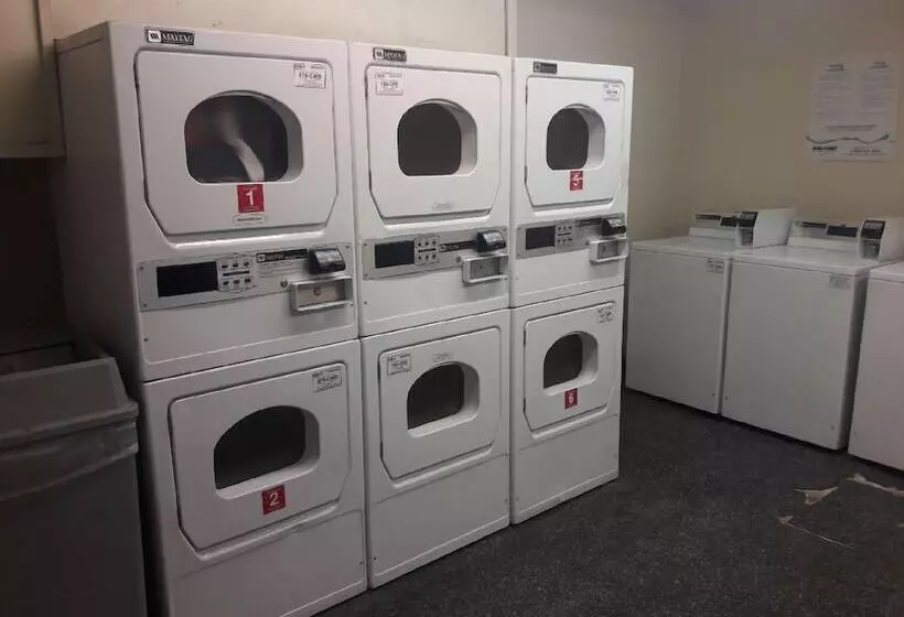 Hotelli Intown Suites Extended Stay Nashville Tn   Bell Road