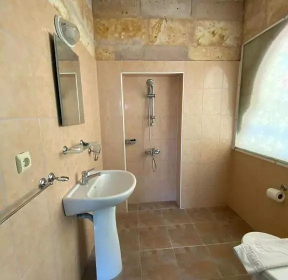 Hotelli Kemal Stone House