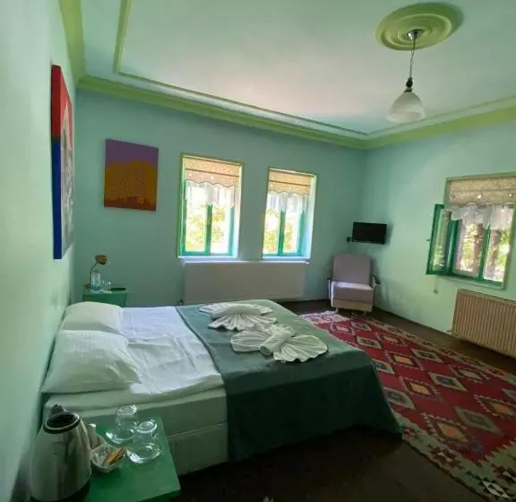 Hotelli Kemal Stone House