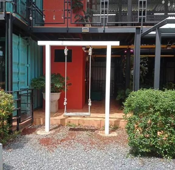 Kipbox Hotel Trang