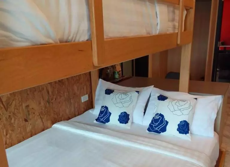 Kipbox Hotel Trang