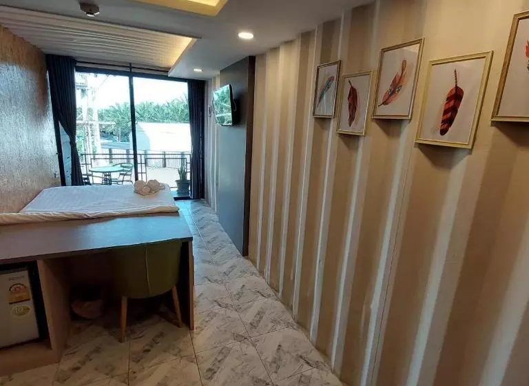 Kipbox Hotel Trang