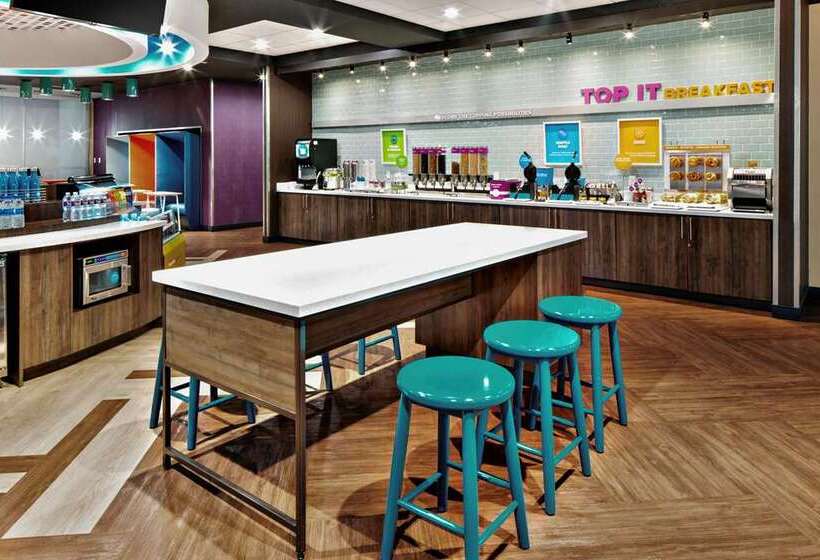 בית מלון כפרי Tru By Hilton Terrell