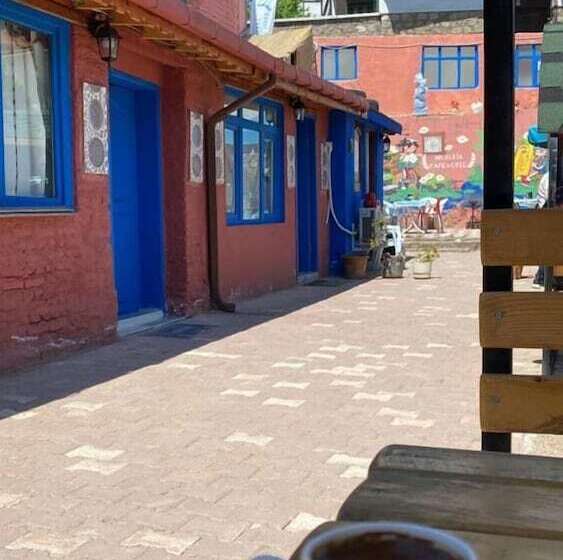 Oz Butik Otel Antik Kent Myrleia