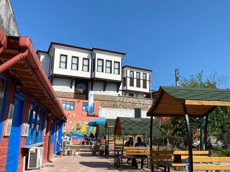 Oz Butik Otel Antik Kent Myrleia