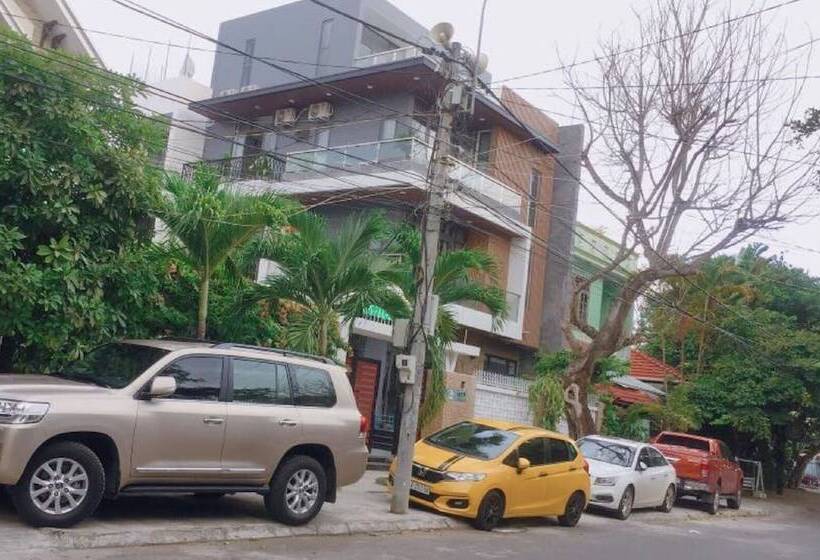 پانسیون Chichi House