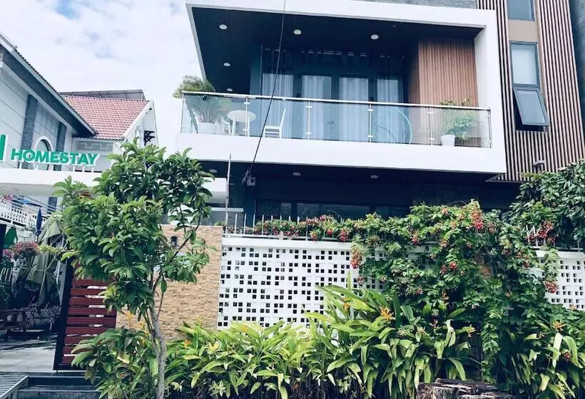 پانسیون Chichi House