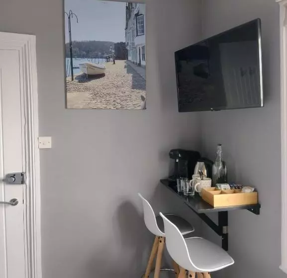 Pensió Millpool House