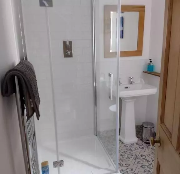 Pensió Millpool House