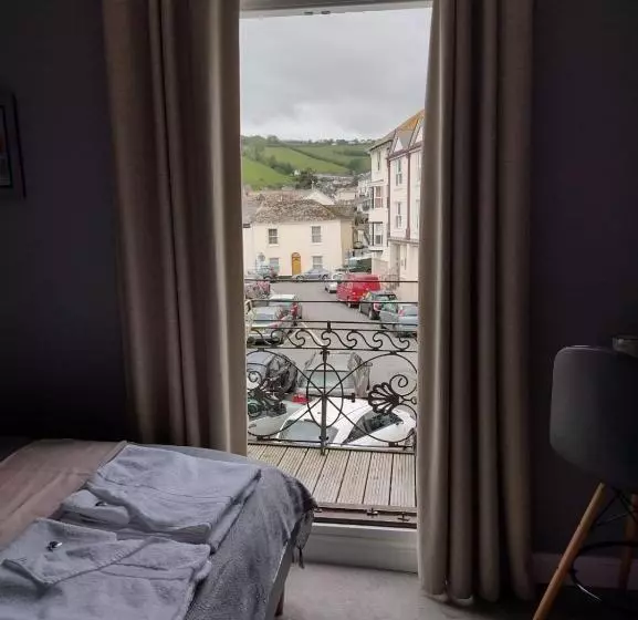 Pensió Millpool House