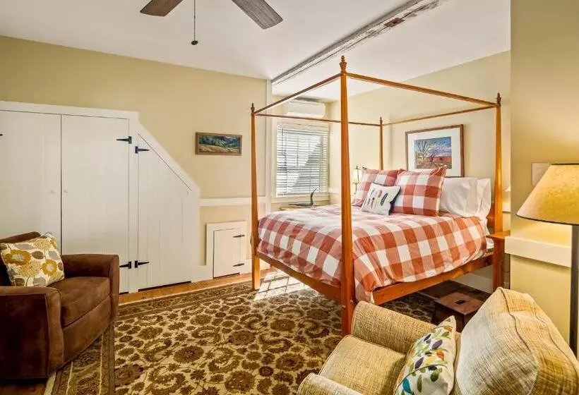 Aamiaismajoitus (B&B) Abigail's Inn