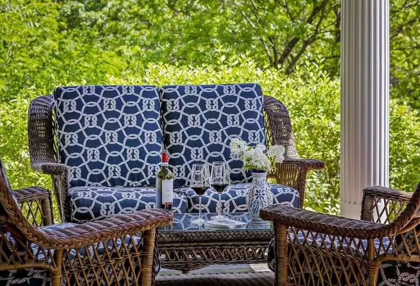 Aamiaismajoitus (B&B) Abigail's Inn