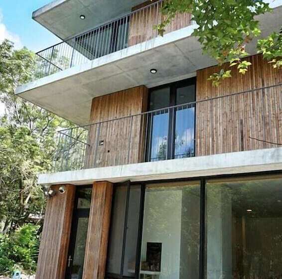 تختخواب و صبحانه Kids Taomi