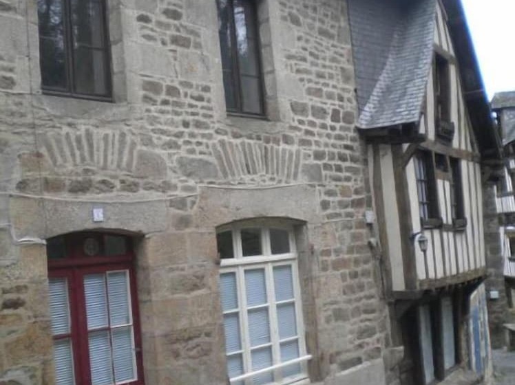 تختخواب و صبحانه Le Rempart Du Jerzual