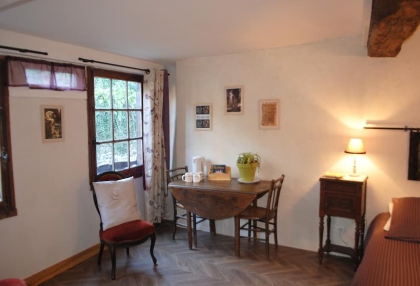 تختخواب و صبحانه Le Rempart Du Jerzual