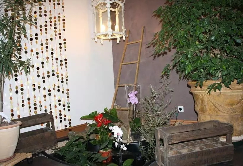 Aamiaismajoitus (B&B) Les Keriaden S Maison D Hotes