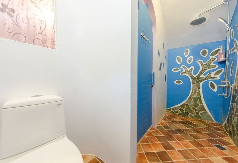 تختخواب و صبحانه Yellow Submarine