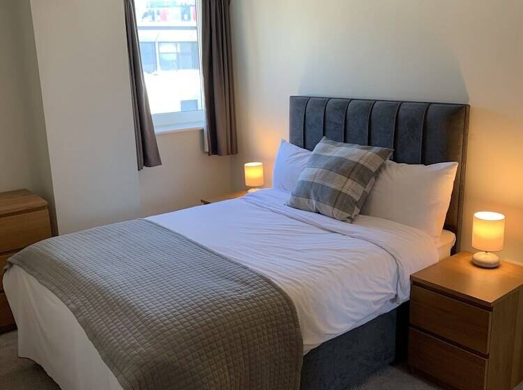 Belgrade Plaza Serviced Apartments