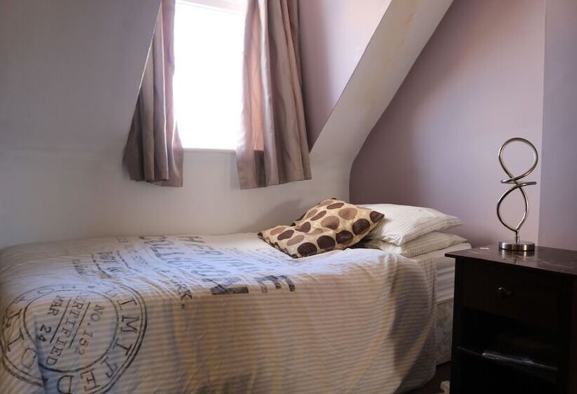 فندق Captain Howey