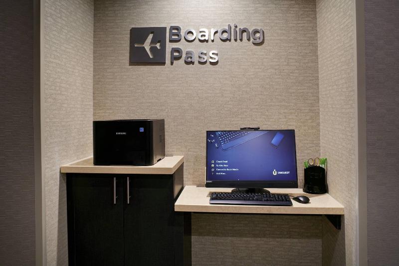 בית מלון כפרי Courtyard By Marriott Jackson