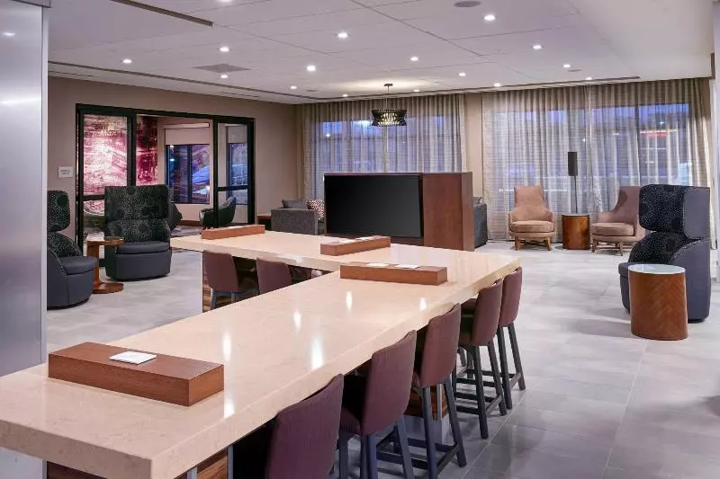 Hotelli Courtyard By Marriott Jackson