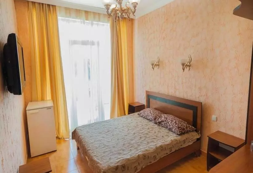 Hotel Fakel