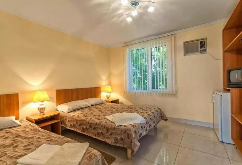 Hotel Fakel