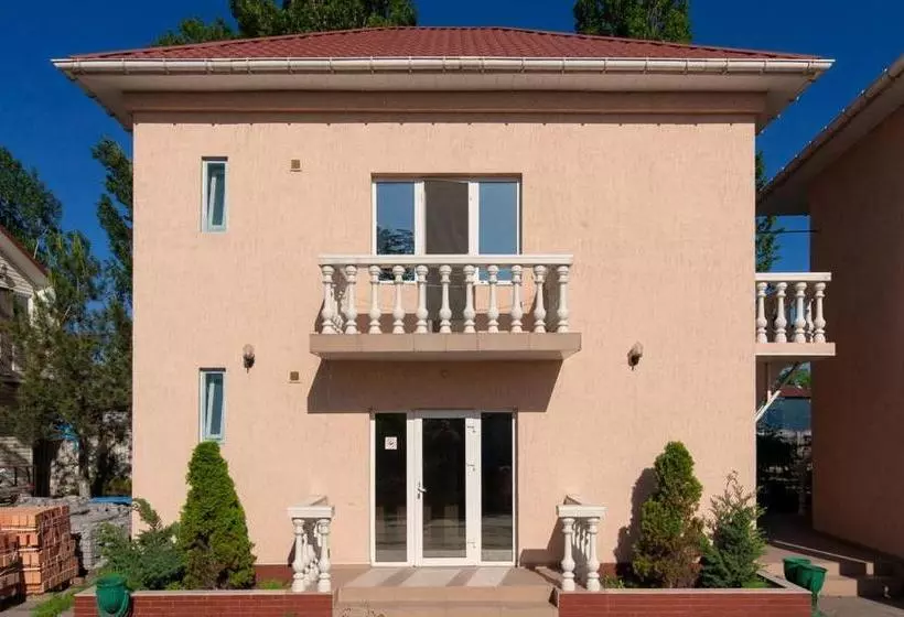 Hotel Fakel