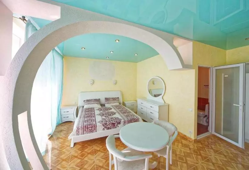 Hotel Fakel