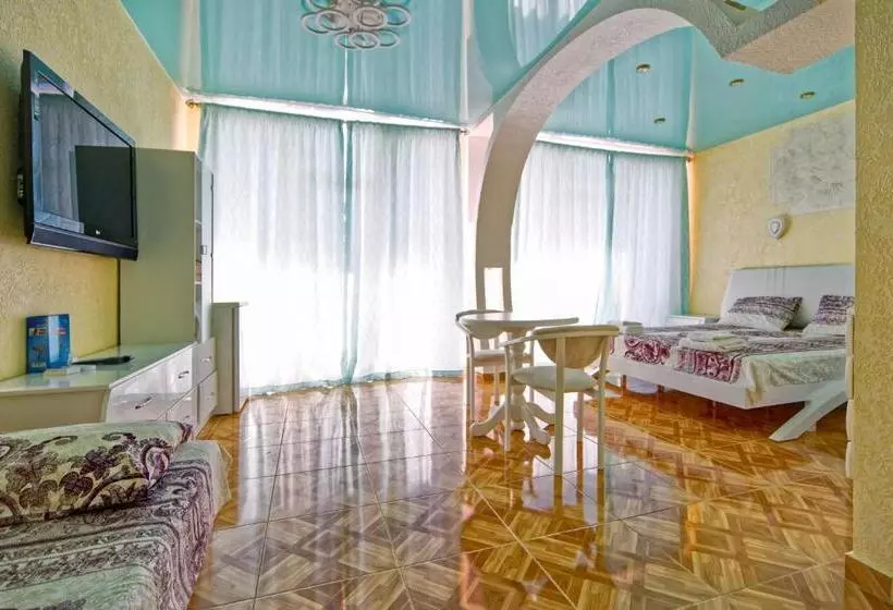 Hotel Fakel