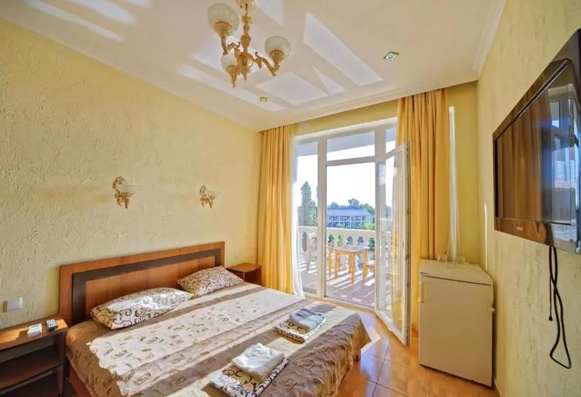 Hotel Fakel