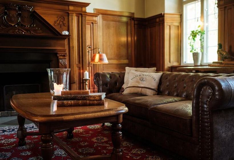 فندق Hedenlunda Slott
