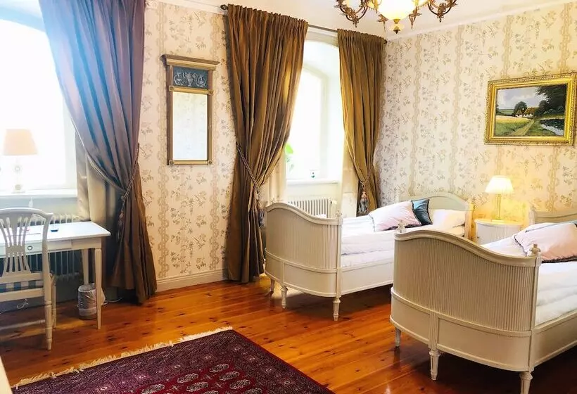Hotelli Hedenlunda Slott