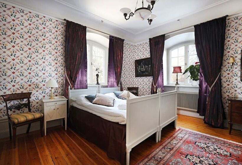 فندق Hedenlunda Slott