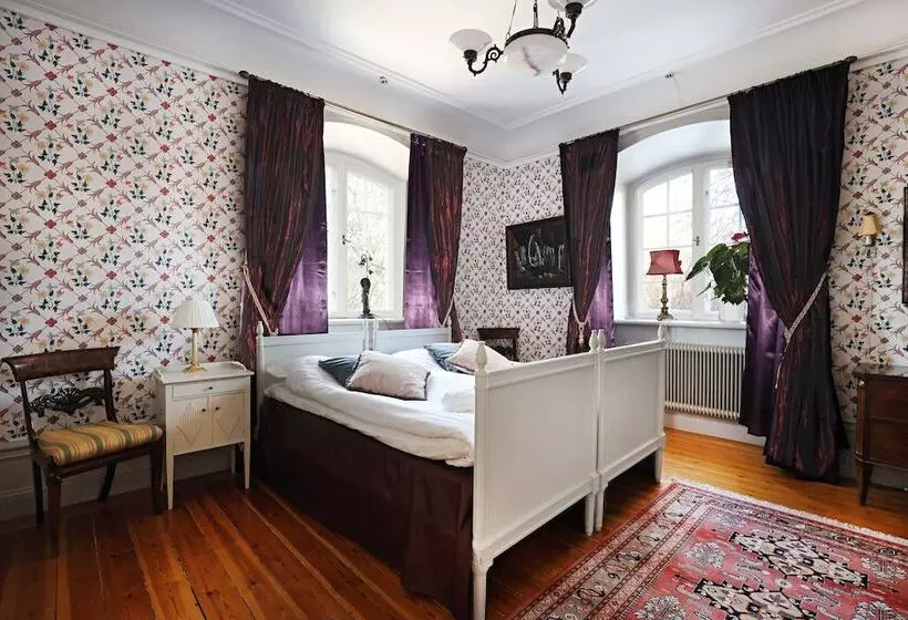 Hotelli Hedenlunda Slott