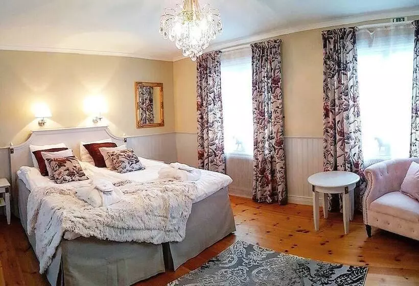 Hotelli Hedenlunda Slott
