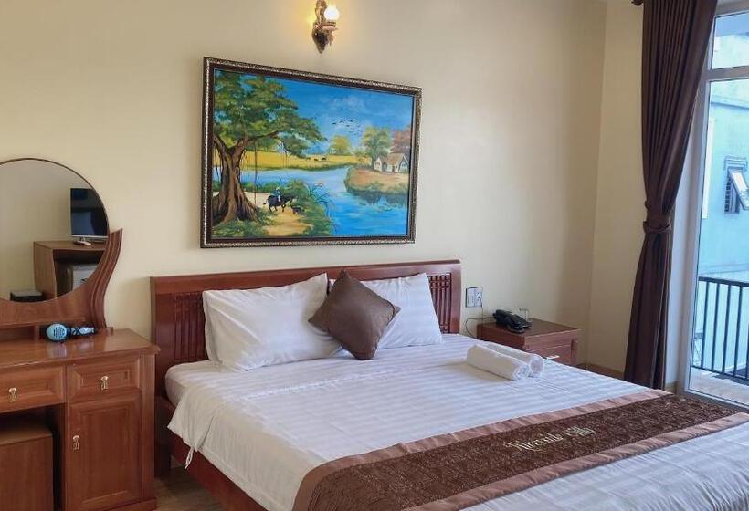 هتل Orchid Riverside Villa