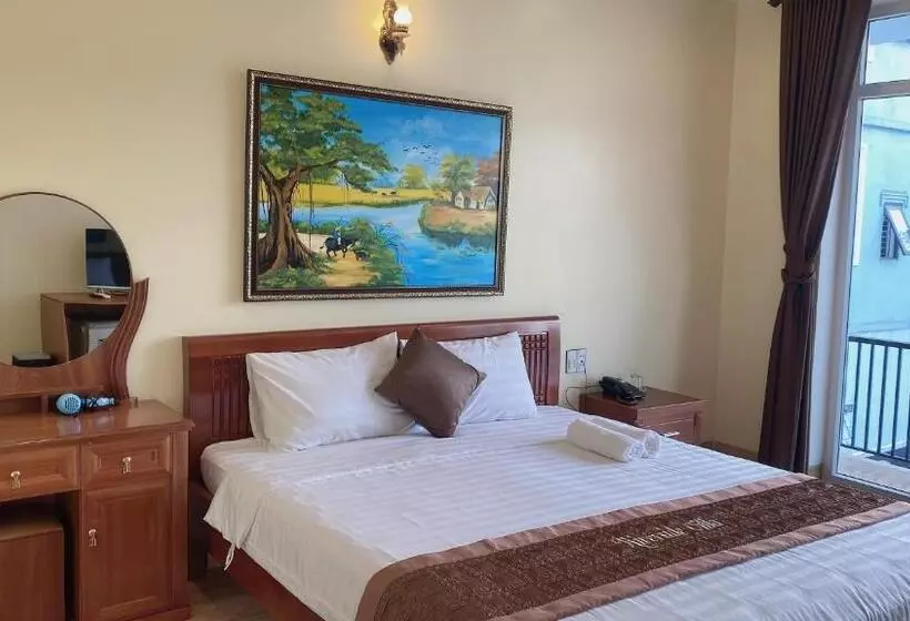 ホテル Orchid Riverside Villa