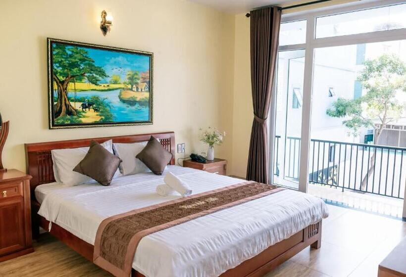 هتل Orchid Riverside Villa