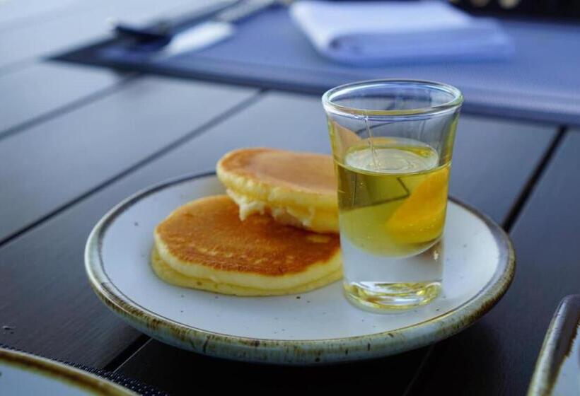 Hotel Khanom Beach Resort And Spa