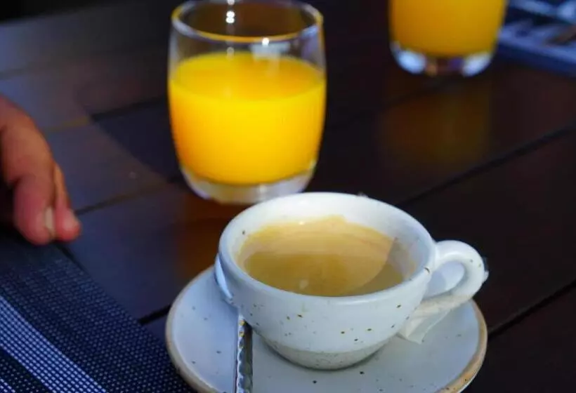 Hotelli Khanom Beach Resort And Spa