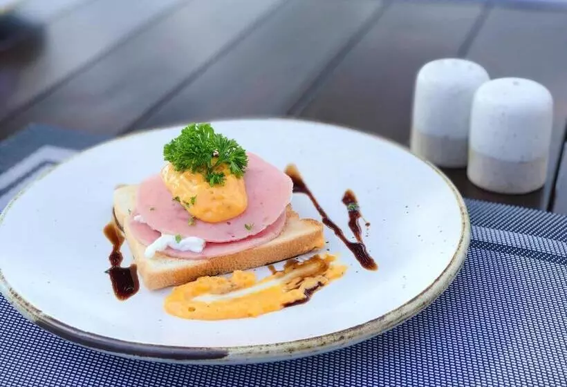 Hotelli Khanom Beach Resort And Spa