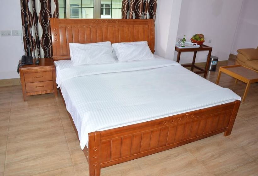 Отель Kilimanjaro Resort