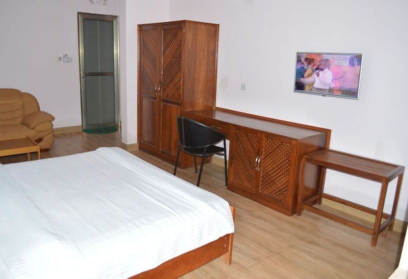 Отель Kilimanjaro Resort